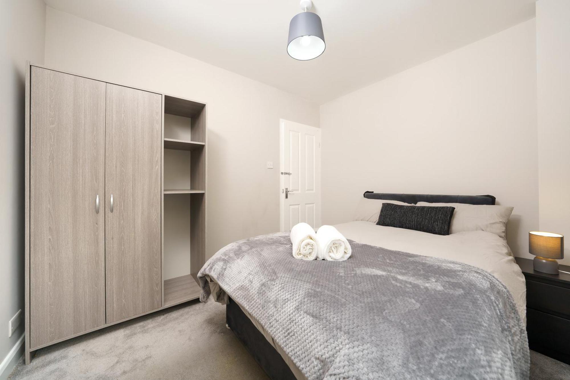 伦敦Cozy 2-Bed Garden Flat, With Free Private Parking, Wembley公寓 外观 照片